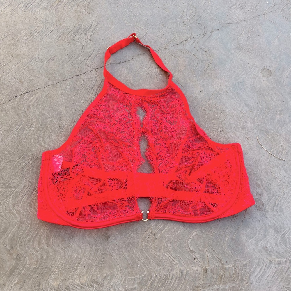 VICTORIA’S SECRET | NWT Bright Pink Very Sexy Lace Halter Bra 34D